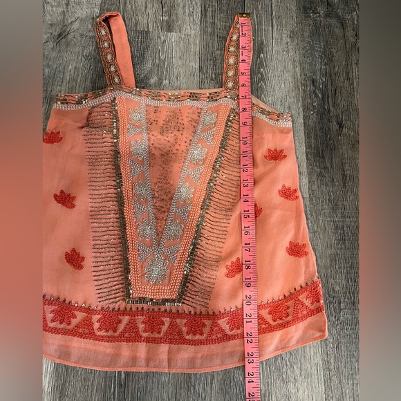 ⭐️SOLD⭐️ Gorgeous Anthropologie sequin top 00 - Picture 14 of 16